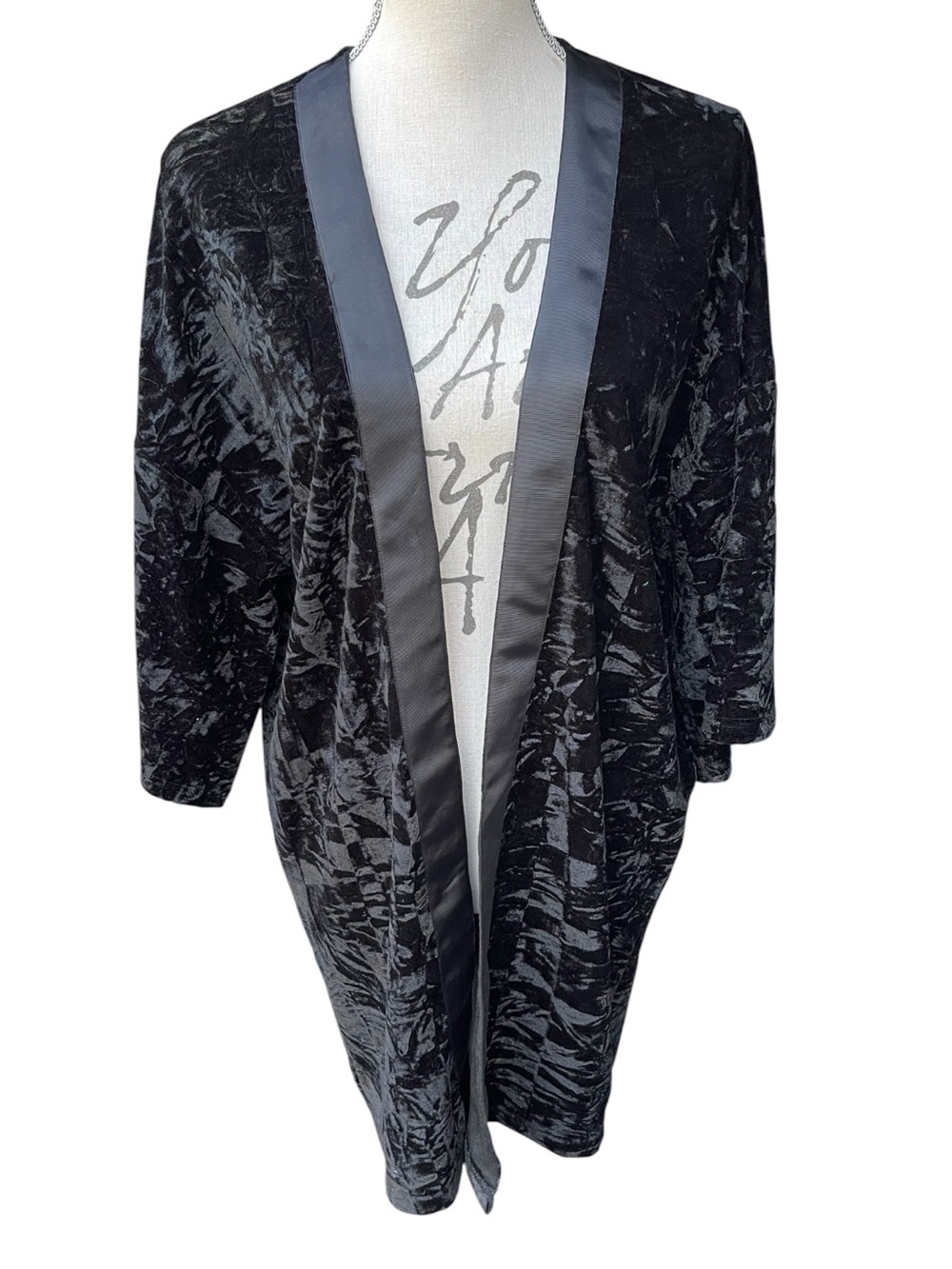 Noisy May Black Open Front Crush Velvet 3/4 Long Blazer Boho Kimono (M)